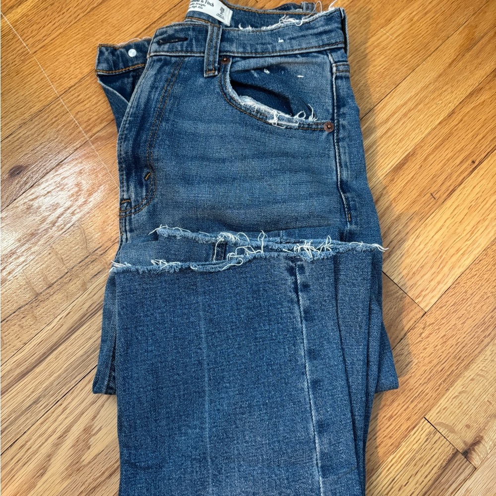 Abercrombie & Fitch Distressed Blue Ankle Jeans
